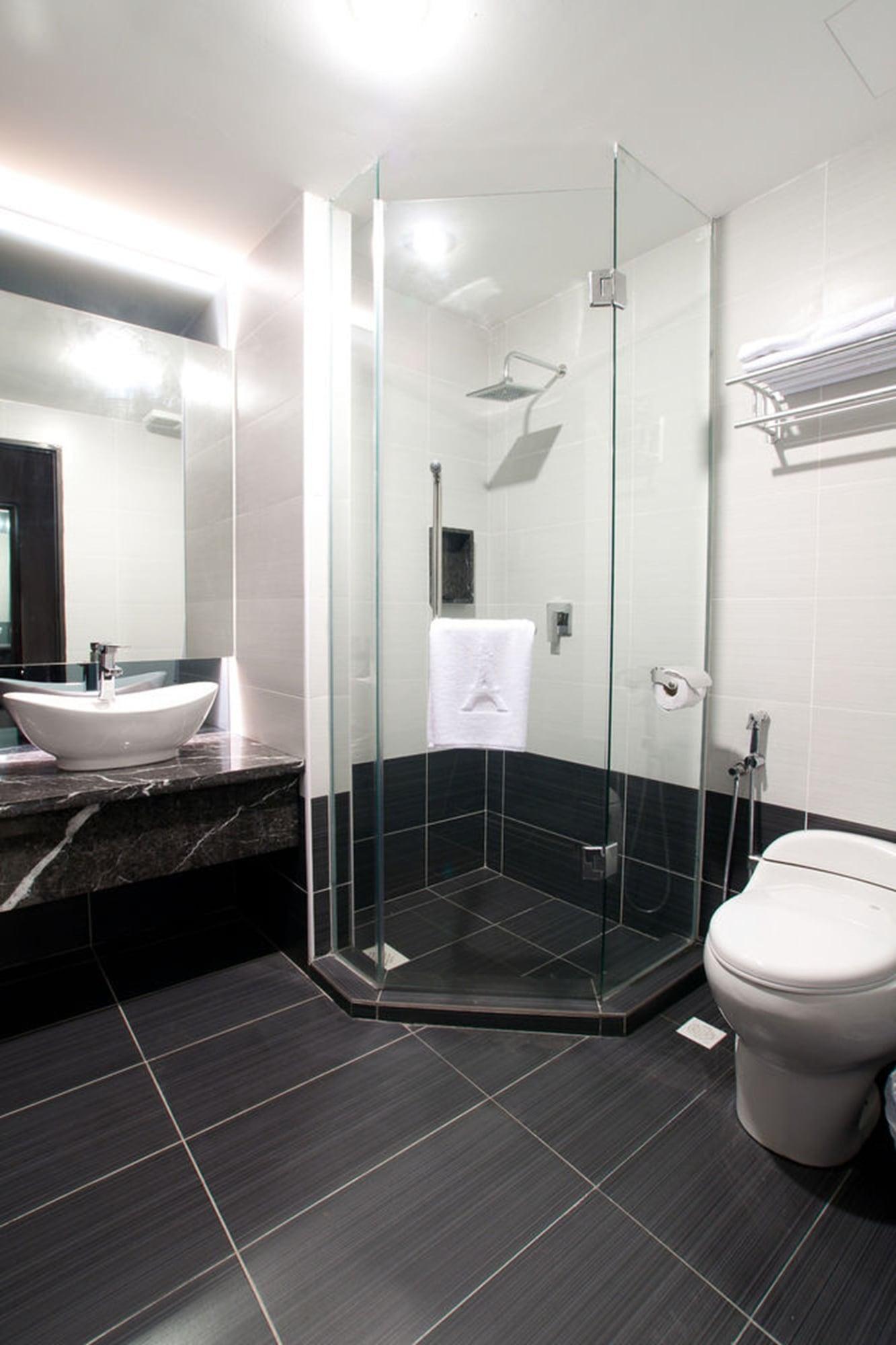 Pariss Hotel Johor Bahru Buitenkant foto