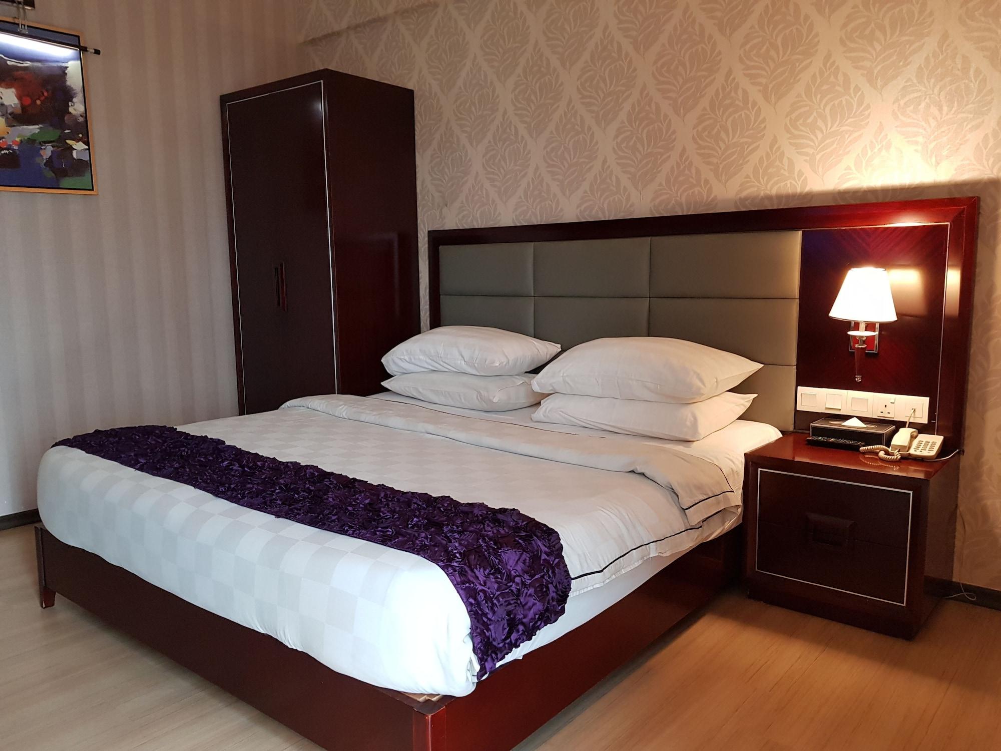 Pariss Hotel Johor Bahru Buitenkant foto