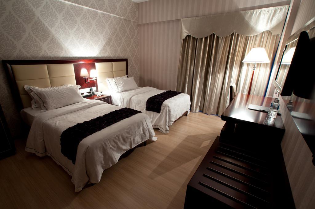 Pariss Hotel Johor Bahru Kamer foto